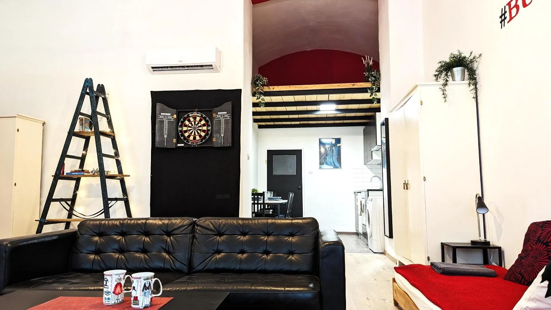 King Of Hearts Apartment Budapest